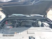 ✅ 2015 Chevrolet Silverado 2500HD LT • VIN: 1GC2KVEG2FZ533591 • Lot: 42689674. Wystawiony na IAAI z przebiegiem 133 697 mil. Bezpłatny archiwum sprzedaży aukcyjnych z USA i szczegółowy raport historii pojazdu na DreamBid. Zdjęcie 10.