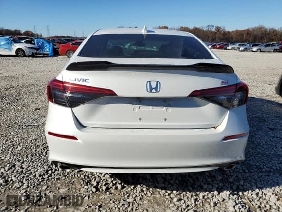 ✅ 2023 Honda Civic Si • VIN: 2HGFE1E52PH474903 • Lot: 79377313. Listed on Copart with 6,176 mi. Free auction sales archive from the USA and detailed vehicle history report at DreamBid. Image 6.