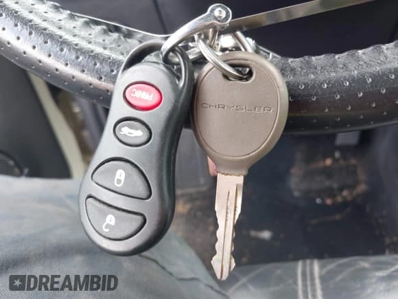 ✅ 2005 Chrysler PT Cruiser GT • VIN: 3C3AY75SX5T265880 • Lot: 41722904. Listed on IAAI with 83,565 mi. Free auction sales archive from the USA and detailed vehicle history report at DreamBid. Image 11.