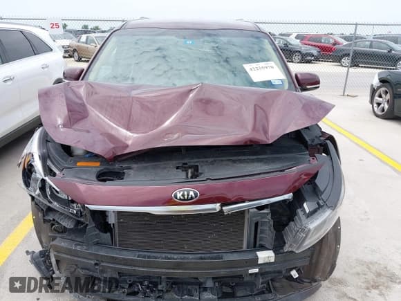 ✅ 2016 Kia Sedona SX • VIN: KNDMC5C10G6161580 • Лот: 42255970. Опубликован ранее на IAAI с пробегом 82 718 миль. Бесплатный доступ к архиву аукционных продаж из США и подробный отчёт об истории автомобиля на DreamBid. Изображение 6.