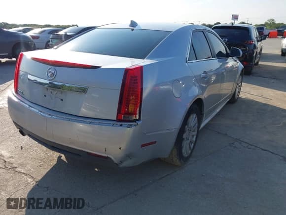 ✅ 2012 Cadillac CTS • VIN: 1G6DC5E51C0114798 • Lot: 43097952. Listed on IAAI with 157,570 mi. Free auction sales archive from the USA and detailed vehicle history report at DreamBid. Image 4.