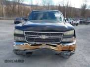 ✅ 2005 Chevrolet Silverado 2500HD LS • VIN: 1GCHK23U35F826160 • Lot: 41752747. Wystawiony na IAAI z przebiegiem 204 627 mil. Bezpłatny archiwum sprzedaży aukcyjnych z USA i szczegółowy raport historii pojazdu na DreamBid. Zdjęcie 12.