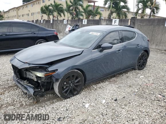 ✅ 2020 Mazda 3 Premium • VIN: JM1BPANM6L1169122 • Lot: 76021754. Listed on Copart with 55,084 mi. Free auction sales archive from the USA and detailed vehicle history report at DreamBid. Image 1.