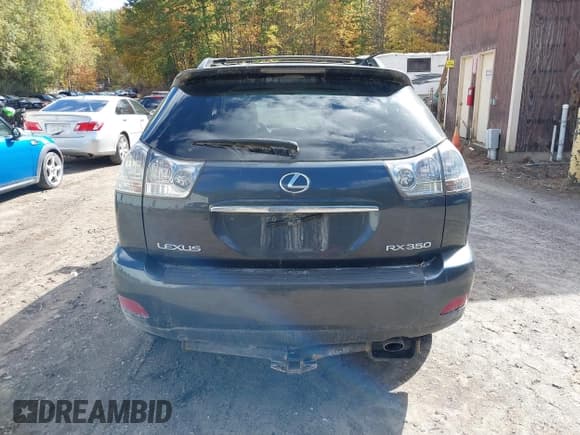 ✅ 2008 Lexus RX 350 • VIN: 2T2HK31U58C067044 • Lot: 43415311. Listed on IAAI with 234,645 mi. Free auction sales archive from the USA and detailed vehicle history report at DreamBid. Image 16.