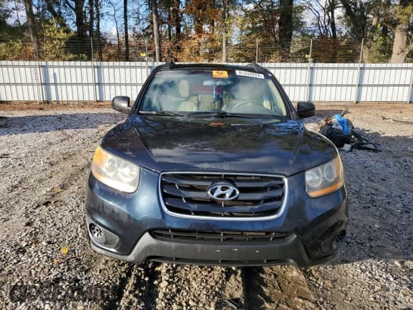 ✅ 2010 Hyundai Santa Fe GLS • VIN: 5NMSG3ABXAH405712 • Lot: 81244224. Listed on Copart with Not provided. Free auction sales archive from the USA and detailed vehicle history report at DreamBid. Image 5.
