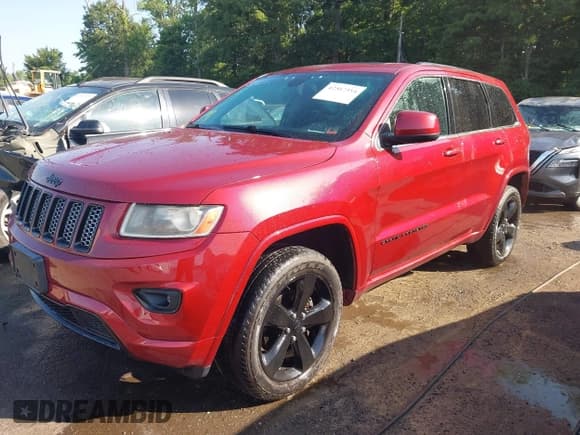 ✅ 2015 Jeep Grand Cherokee Laredo • VIN: 1C4RJFAG1FC853579 • Лот: 42567354. Опубликован ранее на IAAI с пробегом 99 930 миль. Бесплатный доступ к архиву аукционных продаж из США и подробный отчёт об истории автомобиля на DreamBid. Изображение 2.