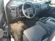 ✅ 2018 Chevrolet Silverado 1500 Work Truck • VIN: 1GCNCNEC5JZ261795 • Lot: 86986685. Wystawiony na Copart z przebiegiem 47 446 mil. Bezpłatny archiwum sprzedaży aukcyjnych z USA i szczegółowy raport historii pojazdu na DreamBid. Zdjęcie 8.