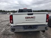 ✅ 2021 GMC Sierra 1500 • VIN: 1GT38LEY8MF133596 • Lot: 84470914. Wystawiony na Copart z przebiegiem 106 981 mil. Bezpłatny archiwum sprzedaży aukcyjnych z USA i szczegółowy raport historii pojazdu na DreamBid. Zdjęcie 6.