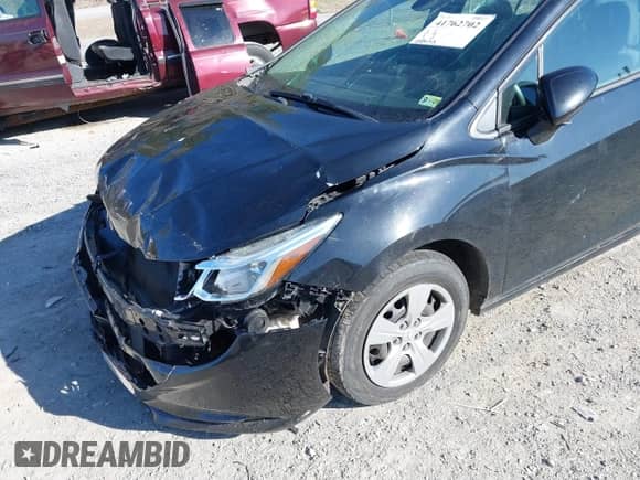 2017 Chevrolet Cruze LS с VIN 1G1BB5SMXH7177019, выставлен на аукционе IAAI как лот 41762702 с пробегом 128 532 миль миль и . История ставок и продаж доступна на DreamBid. Изображение 17.