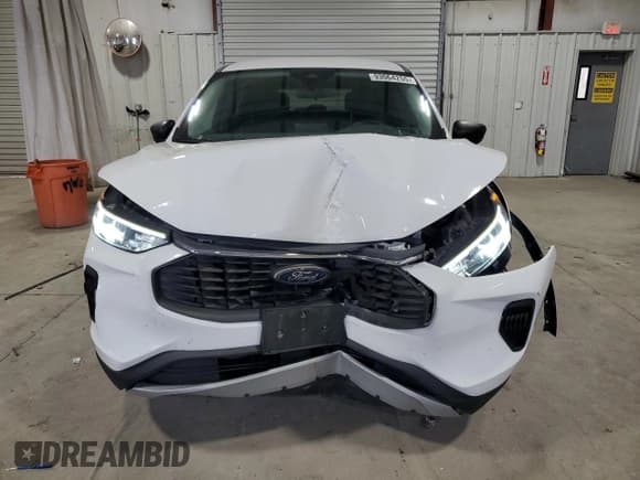 ✅ 2023 Ford Escape Active • VIN: 1FMCU9GN5PUA91708 • Лот: 93064255. Опубликован ранее на Copart с пробегом 47 046 миль. Бесплатный доступ к архиву аукционных продаж из США и подробный отчёт об истории автомобиля на DreamBid. Изображение 5.