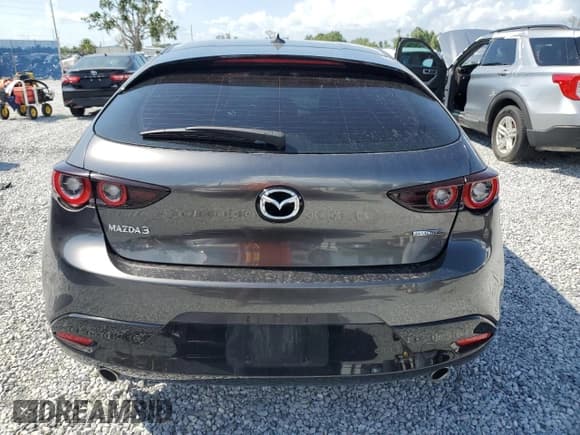 ✅ 2025 Mazda 3 S Premium • VIN: JM1BPAMM6S1759661 • Lot: 58651165. Listed on Copart with 23,419 mi. Free auction sales archive from the USA and detailed vehicle history report at DreamBid. Image 6.