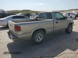 ✅ 2000 Chevrolet S-10 LS • VIN: 1GCCS14W4YK213416 • Лот: 75407184. Опубликован ранее на Copart с пробегом 141 295 миль. Бесплатный доступ к архиву аукционных продаж из США и подробный отчёт об истории автомобиля на DreamBid. Изображение 3.