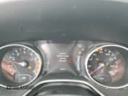 ✅ 2019 Jeep Compass Latitude • VIN: 3C4NJCBBXKT677551 • Lot: 48625185. Wystawiony na Copart z przebiegiem 137 951 mil. Bezpłatny archiwum sprzedaży aukcyjnych z USA i szczegółowy raport historii pojazdu na DreamBid. Zdjęcie 9.