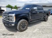 ✅ 2023 Ford F-350 XL • VIN: 1FT8W3BM0PED96768 • Lot: 58496885. Wystawiony na Copart z przebiegiem 55 376 mil. Bezpłatny archiwum sprzedaży aukcyjnych z USA i szczegółowy raport historii pojazdu na DreamBid. Zdjęcie 1.