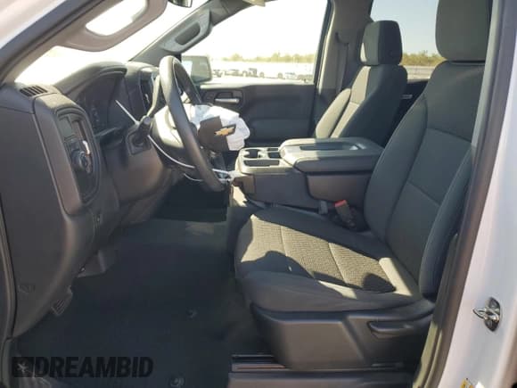 ✅ 2021 Chevrolet Silverado 1500 Custom • VIN: 1GCPWBEK6MZ391210 • Lot: 76724284. Wystawiony na Copart z przebiegiem 46 474 mil. Bezpłatny archiwum sprzedaży aukcyjnych z USA i szczegółowy raport historii pojazdu na DreamBid. Zdjęcie 7.