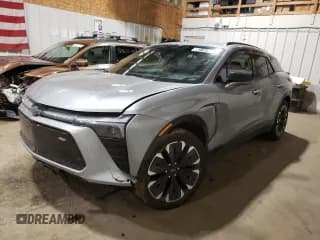 ✅ 2024 Chevrolet Blazer EV eAWD RS • VIN: 3GNKDCRJ8RS249637 • Лот: 90114705. Опубликован ранее на Copart с пробегом 18 802 миль. Бесплатный доступ к архиву аукционных продаж из США и подробный отчёт об истории автомобиля на DreamBid. Изображение 1.