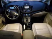 ✅ 2017 Ford C-Max Titanium • VIN: 1FADP5DU9HL114487 • Lot: 82641644. Wystawiony na Copart z przebiegiem 21 430 mil. Bezpłatny archiwum sprzedaży aukcyjnych z USA i szczegółowy raport historii pojazdu na DreamBid. Zdjęcie 8.