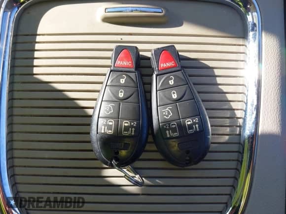 ✅ 2016 Dodge Grand Caravan SXT • VIN: 2C4RDGCG6GR234589 • Лот: 43524188. Опубликован ранее на IAAI с пробегом 93 373 миль. Бесплатный доступ к архиву аукционных продаж из США и подробный отчёт об истории автомобиля на DreamBid. Изображение 11.