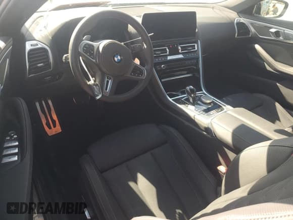 ✅ 2023 BMW 8 Series M850i xDrive • VIN: WBAFY4C04PCM43263 • Lot: 78422324. Listed on Copart with 326 mi. Free auction sales archive from the USA and detailed vehicle history report at DreamBid. Image 8.