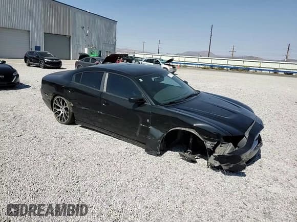 ✅ 2013 Dodge Charger SXT Plus • VIN: 2C3CDXHG4DH526634 • Lot: 81117625. Listed on Copart with 135,159 mi. Free auction sales archive from the USA and detailed vehicle history report at DreamBid. Image 13.