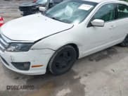 ✅ 2011 Ford Fusion SE • VIN: 3FAHP0HG6BR164197 • Lot: 42337461. Wystawiony na IAAI z przebiegiem 168 508 mil. Bezpłatny archiwum sprzedaży aukcyjnych z USA i szczegółowy raport historii pojazdu na DreamBid. Zdjęcie 6.