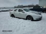 ✅ 2013 Lincoln MKS • VIN: 1LNHL9EK1DG602231 • Лот: 44989515. Опубликован ранее на Copart с пробегом 203 793 миль. Бесплатный доступ к архиву аукционных продаж из США и подробный отчёт об истории автомобиля на DreamBid. Изображение 11.