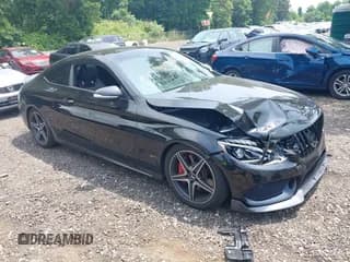 ✅ 2017 Mercedes-Benz C 43 AMG • VIN: WDDWJ6EB1HF451084 • Lot: 42580008. Wystawiony na IAAI z przebiegiem 84 882 mil. Bezpłatny archiwum sprzedaży aukcyjnych z USA i szczegółowy raport historii pojazdu na DreamBid. Zdjęcie 1.