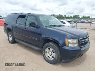 ✅ 2007 Chevrolet Suburban LT • VIN: 1GNFK16397R262365 • Lot: 42824307. Listed on IAAI with 188,043 mi. Free auction sales archive from the USA and detailed vehicle history report at DreamBid. Image 1.