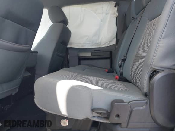 ✅ 2016 Ford F-250 Lariat • VIN: 1FT7W2B62GEB53132 • Lot: 42201422. Wystawiony na IAAI z przebiegiem 71 247 mil. Bezpłatny archiwum sprzedaży aukcyjnych z USA i szczegółowy raport historii pojazdu na DreamBid. Zdjęcie 8.