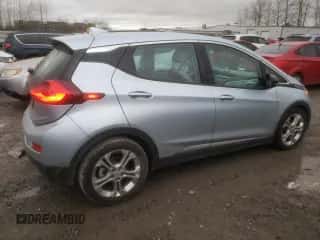 2018 Chevrolet Bolt EV LT z VIN 1G1FW6S09J4120195, wystawiony jako Copart lot #40222154 z przebiegiem 86 735 mil mil oraz . Historia ofert i sprzedaży dostępna na DreamBid. Obrazek 3.