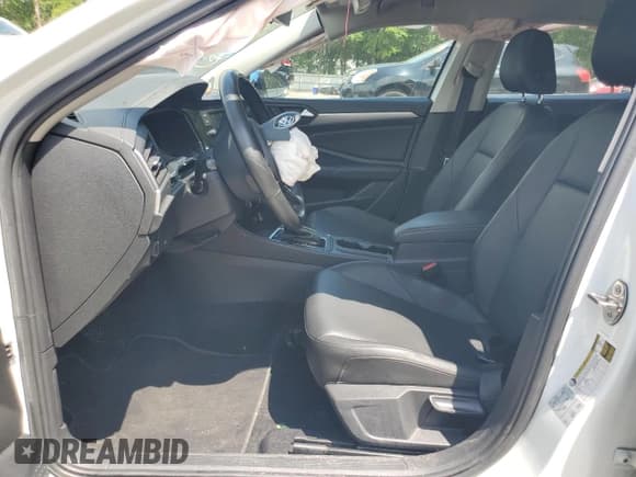 ✅ 2019 Volkswagen Jetta S • VIN: 3VWC57BU4KM136314 • Lot: 55366535. Listed on Copart with 98,051 mi. Free auction sales archive from the USA and detailed vehicle history report at DreamBid. Image 7.