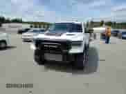 2020 Ram 1500 Rebel z VIN 1C6SRFLM1LN230872, wystawiony jako Copart lot #55671585 z przebiegiem 97 202 mil mil oraz Szkoda całkowita • Salvage title. Historia ofert i sprzedaży dostępna na DreamBid. Obrazek 14.