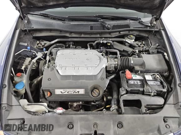 ✅ 2012 Honda Accord EX-L • VIN: 1HGCP3F89CA008167 • Lot: 85732725. Listed on Copart with 109,053 mi. Free auction sales archive from the USA and detailed vehicle history report at DreamBid. Image 11.