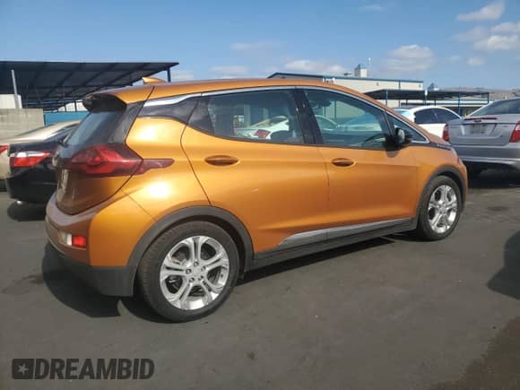 ✅ 2017 Chevrolet Bolt EV LT • VIN: 1G1FW6S09H4144118 • Lot: 89735195. Wystawiony na Copart z przebiegiem 28 908 mil. Bezpłatny archiwum sprzedaży aukcyjnych z USA i szczegółowy raport historii pojazdu na DreamBid. Zdjęcie 3.