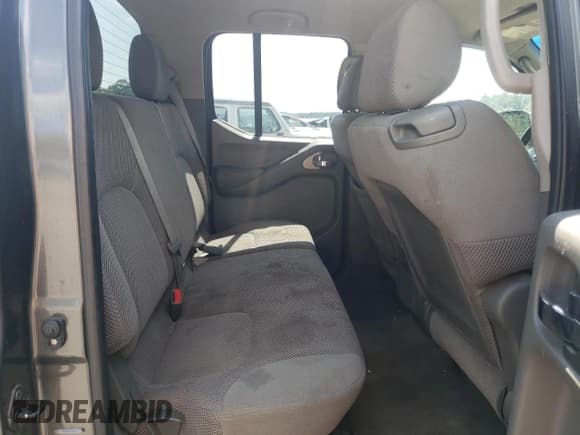 ✅ 2009 Nissan Frontier SE • VIN: 1N6AD07U79C411051 • Lot: 81083185. Wystawiony na Copart z przebiegiem 278 604 mil. Bezpłatny archiwum sprzedaży aukcyjnych z USA i szczegółowy raport historii pojazdu na DreamBid. Zdjęcie 10.