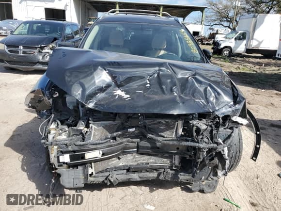 ✅ 2017 Nissan Rogue SV • VIN: KNMAT2MT2HP579264 • Лот: 45602145. Опубликован ранее на Copart с пробегом 175 752 миль. Бесплатный доступ к архиву аукционных продаж из США и подробный отчёт об истории автомобиля на DreamBid. Изображение 5.