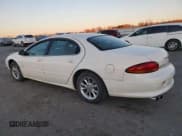 ✅ 2001 Chrysler LHS • VIN: 2C3AC56G81H567927 • Лот: 92494865. Опубликован ранее на Copart с пробегом 165 339 миль. Бесплатный доступ к архиву аукционных продаж из США и подробный отчёт об истории автомобиля на DreamBid. Изображение 2.