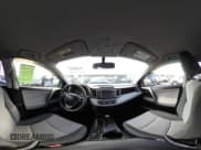 ✅ 2014 Toyota RAV4 LE • VIN: JTMZFREV9EJ005634 • Lot: 43464815. Wystawiony na IAAI z przebiegiem 194 719 mil. Bezpłatny archiwum sprzedaży aukcyjnych z USA i szczegółowy raport historii pojazdu na DreamBid. Zdjęcie 18.