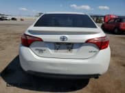 ✅ 2017 Toyota Corolla LE Eco • VIN: 5YFBPRHE5HP571817 • Lot: 69967685. Wystawiony na Copart z przebiegiem 132 848 mil. Bezpłatny archiwum sprzedaży aukcyjnych z USA i szczegółowy raport historii pojazdu na DreamBid. Zdjęcie 6.