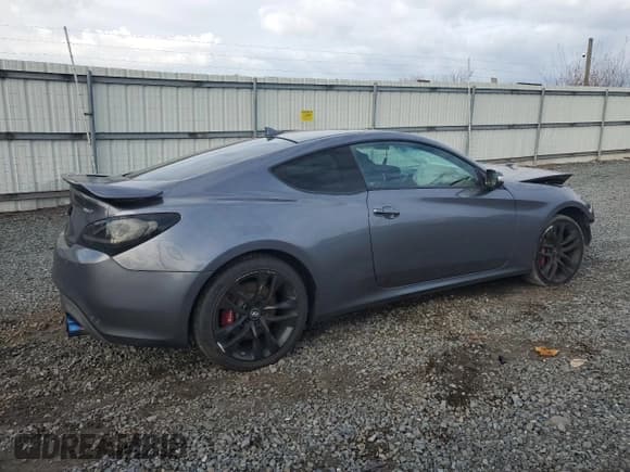 ✅ 2013 Hyundai Genesis Coupe Track • VIN: KMHHU6KJ1DU108735 • Lot: 90947115. Wystawiony na Copart z przebiegiem 75 164 mil. Bezpłatny archiwum sprzedaży aukcyjnych z USA i szczegółowy raport historii pojazdu na DreamBid. Zdjęcie 3.