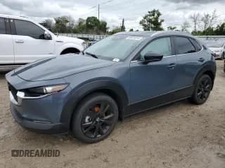 ✅ 2024 Mazda CX-30 S Preferred • VIN: 3MVDMBCM2RM622656 • Lot: 68623014. Wystawiony na Copart z przebiegiem Nie podano. Bezpłatny archiwum sprzedaży aukcyjnych z USA i szczegółowy raport historii pojazdu na DreamBid. Zdjęcie 1.