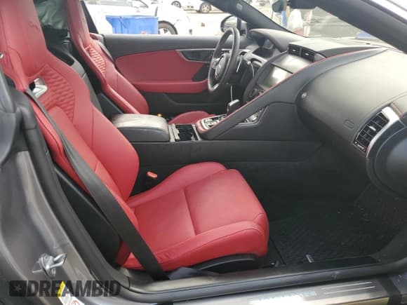✅ 2023 Jaguar F-Type • VIN: SAJDD1EE6PCK82963 • Lot: 48999185. Wystawiony na Copart z przebiegiem 6 548 mil. Bezpłatny archiwum sprzedaży aukcyjnych z USA i szczegółowy raport historii pojazdu na DreamBid. Zdjęcie 11.