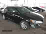 2019 Hyundai Elantra SE z VIN 5NPD74LF2KH487647, wystawiony jako IAAI lot #42182698 z przebiegiem 108 092 mil mil oraz . Historia ofert i sprzedaży dostępna na DreamBid. Obrazek 1.