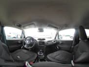 ✅ 2020 Jeep Renegade Altitude • VIN: ZACNJBBB7LPL66840 • Лот: 41958023. Опубликован ранее на IAAI с пробегом 85 056 миль. Бесплатный доступ к архиву аукционных продаж из США и подробный отчёт об истории автомобиля на DreamBid. Изображение 20.