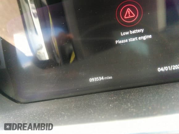 ✅ 2018 Land Rover Range Rover • VIN: SALGR2RV6JA383848 • Lot: 41938173. Wystawiony na IAAI z przebiegiem 93 534 mil. Bezpłatny archiwum sprzedaży aukcyjnych z USA i szczegółowy raport historii pojazdu na DreamBid. Zdjęcie 15.