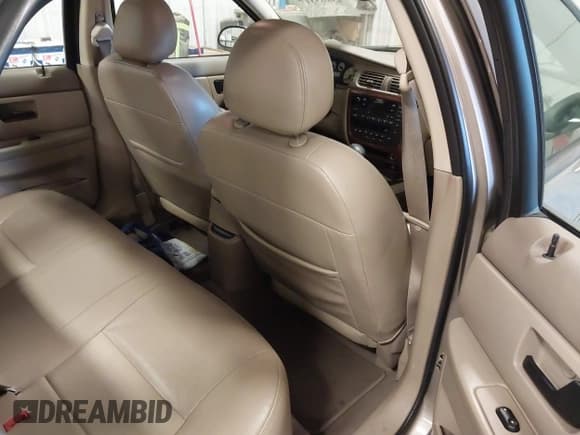 ✅ 2004 Ford Taurus SEL • VIN: 1FAFP56S04A135092 • Lot: 43803317. Listed on IAAI with 84,891 mi. Free auction sales archive from the USA and detailed vehicle history report at DreamBid. Image 8.