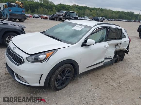 ✅ 2019 Kia Niro EX • VIN: KNDCC3LC2K5264113 • Лот: 43157526. Опубликован ранее на IAAI с пробегом 116 707 миль. Бесплатный доступ к архиву аукционных продаж из США и подробный отчёт об истории автомобиля на DreamBid. Изображение 2.