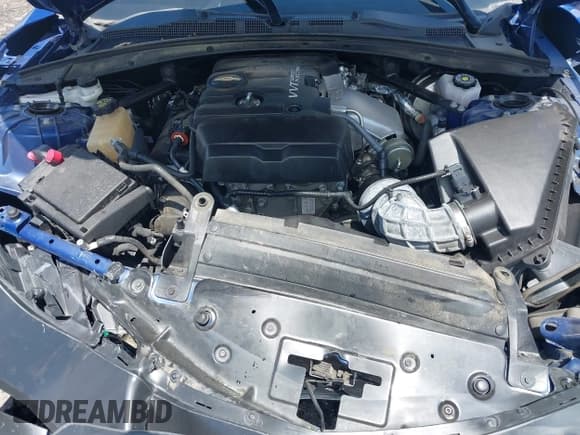 ✅ 2022 Chevrolet Camaro 1LT • VIN: 1G1FB1RX3N0101236 • Lot: 42252661. Listed on IAAI with 51,776 mi. Free auction sales archive from the USA and detailed vehicle history report at DreamBid. Image 10.