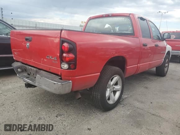 ✅ 2005 Dodge 1500 SLT • VIN: 1D7HU18N65S122067 • Лот: 71276584. Опубликован ранее на Copart с пробегом 274 360 миль. Бесплатный доступ к архиву аукционных продаж из США и подробный отчёт об истории автомобиля на DreamBid. Изображение 3.