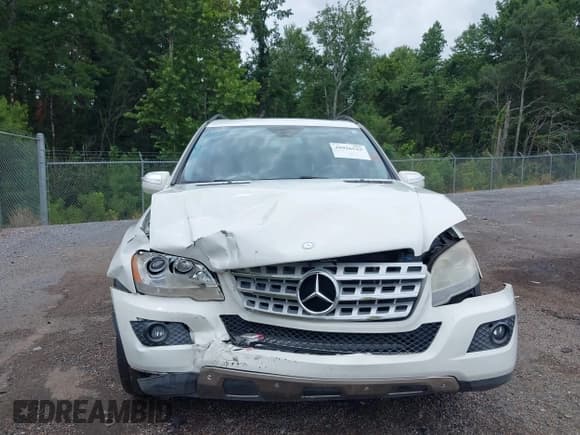 ✅ 2010 Mercedes-Benz M 350 • VIN: 4JGBB5GB5AA603377 • Lot: 39926525. Listed on IAAI with 223,308 mi. Free auction sales archive from the USA and detailed vehicle history report at DreamBid. Image 12.